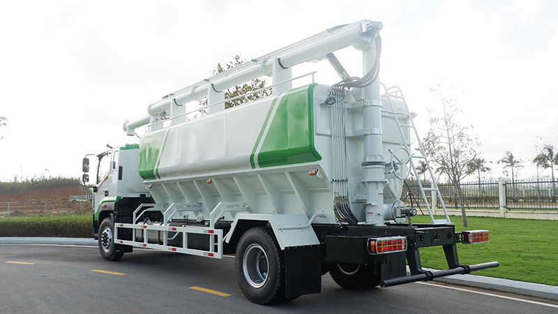 Xe bồn chở cám 14 khối thaco foton Auman C160 8 tấn 